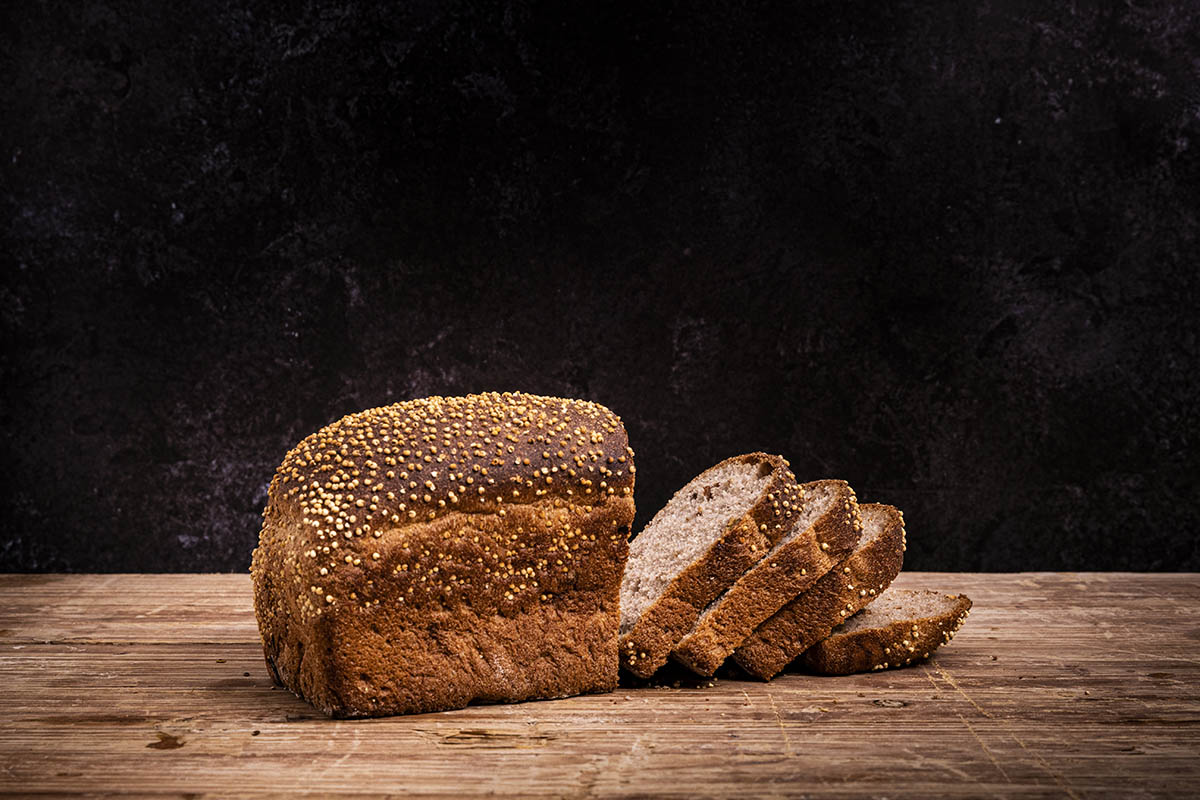PAN DE CENTENO CON NUECES Y PASAS (300g-rebanado)